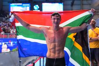 Coetzé stuns Olympic champion to clinch world champs gold in African record time Coetzé stuns Olympic champion to clinch world champs gold in African record time
